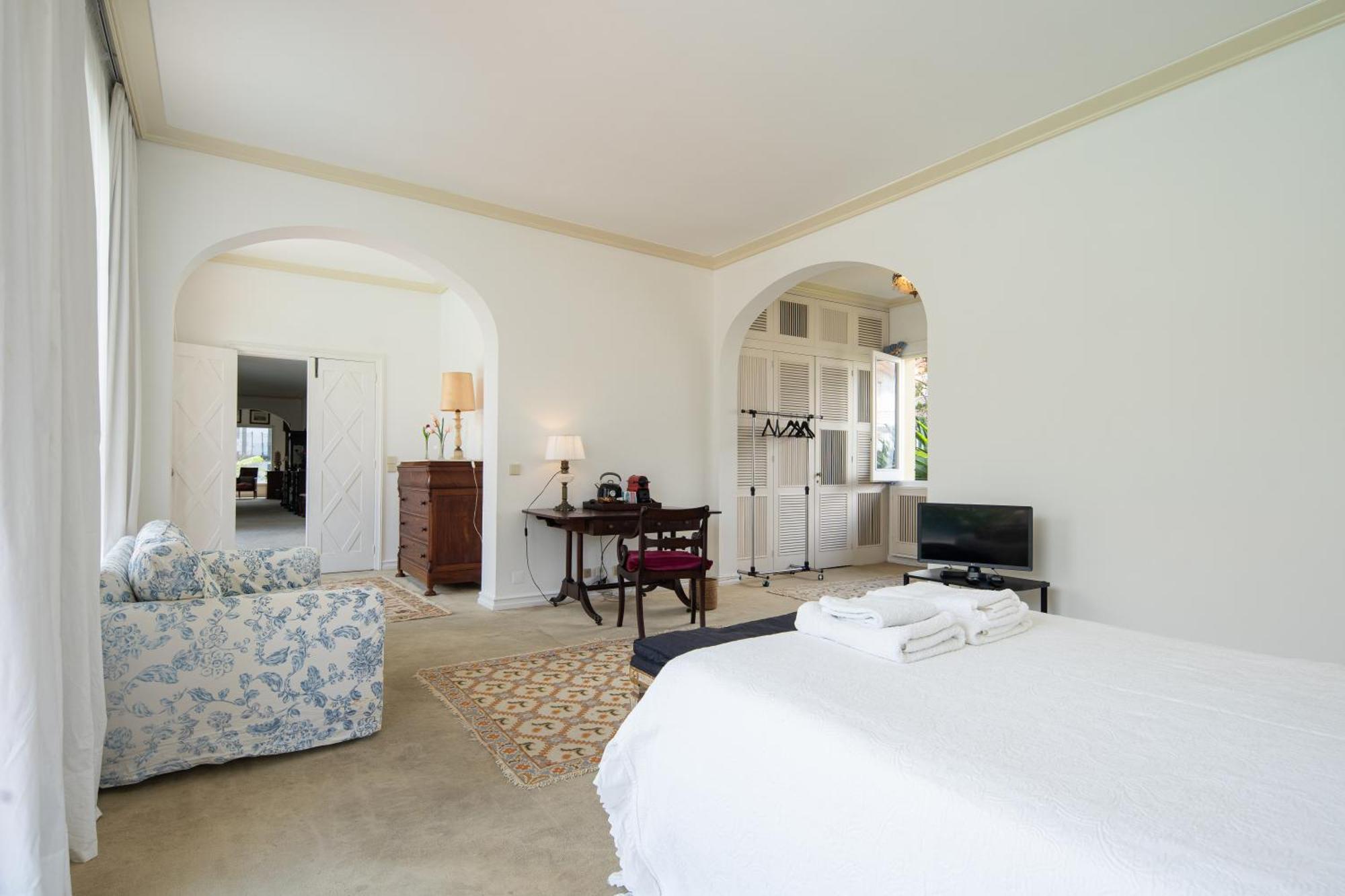 Casa Dos Arcos - Studios & Pool Ponta Delgada  Bagian luar foto